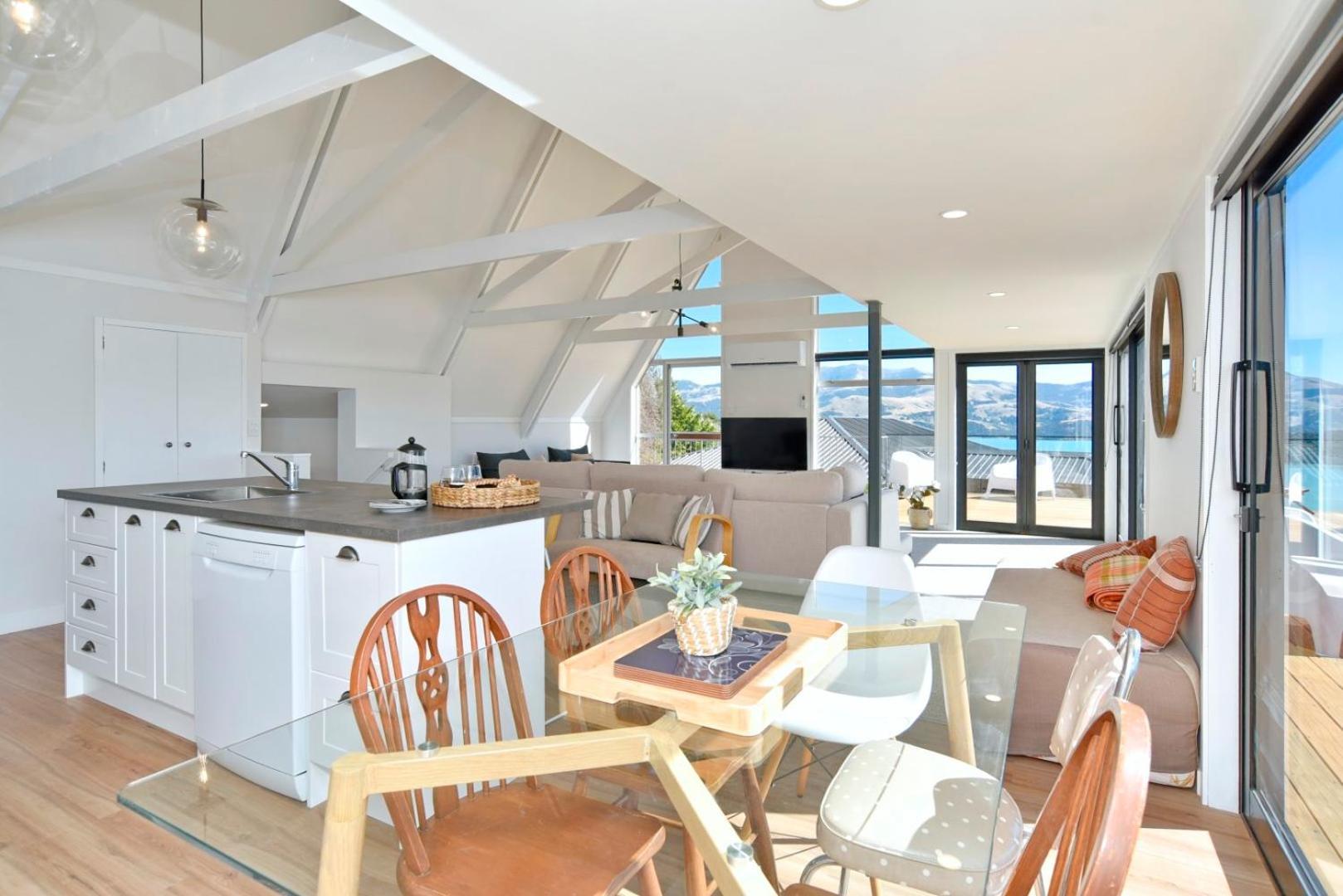 Akaroa Harbour View - Christchurch Holiday Homes Екстер'єр фото