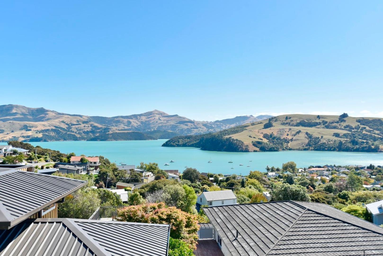Akaroa Harbour View - Christchurch Holiday Homes Екстер'єр фото