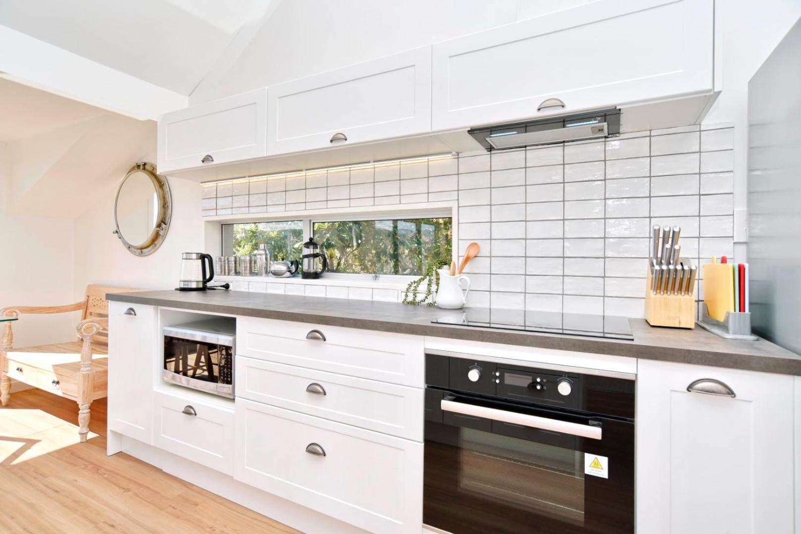 Akaroa Harbour View - Christchurch Holiday Homes Екстер'єр фото